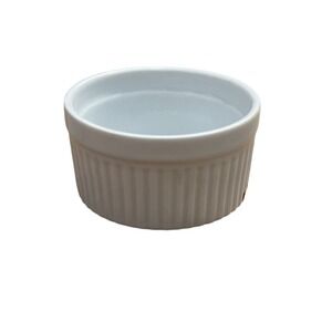 HIC Earthenware White Ramekins Set of 2 Souffle Custard Baking Bowls Oven Safe